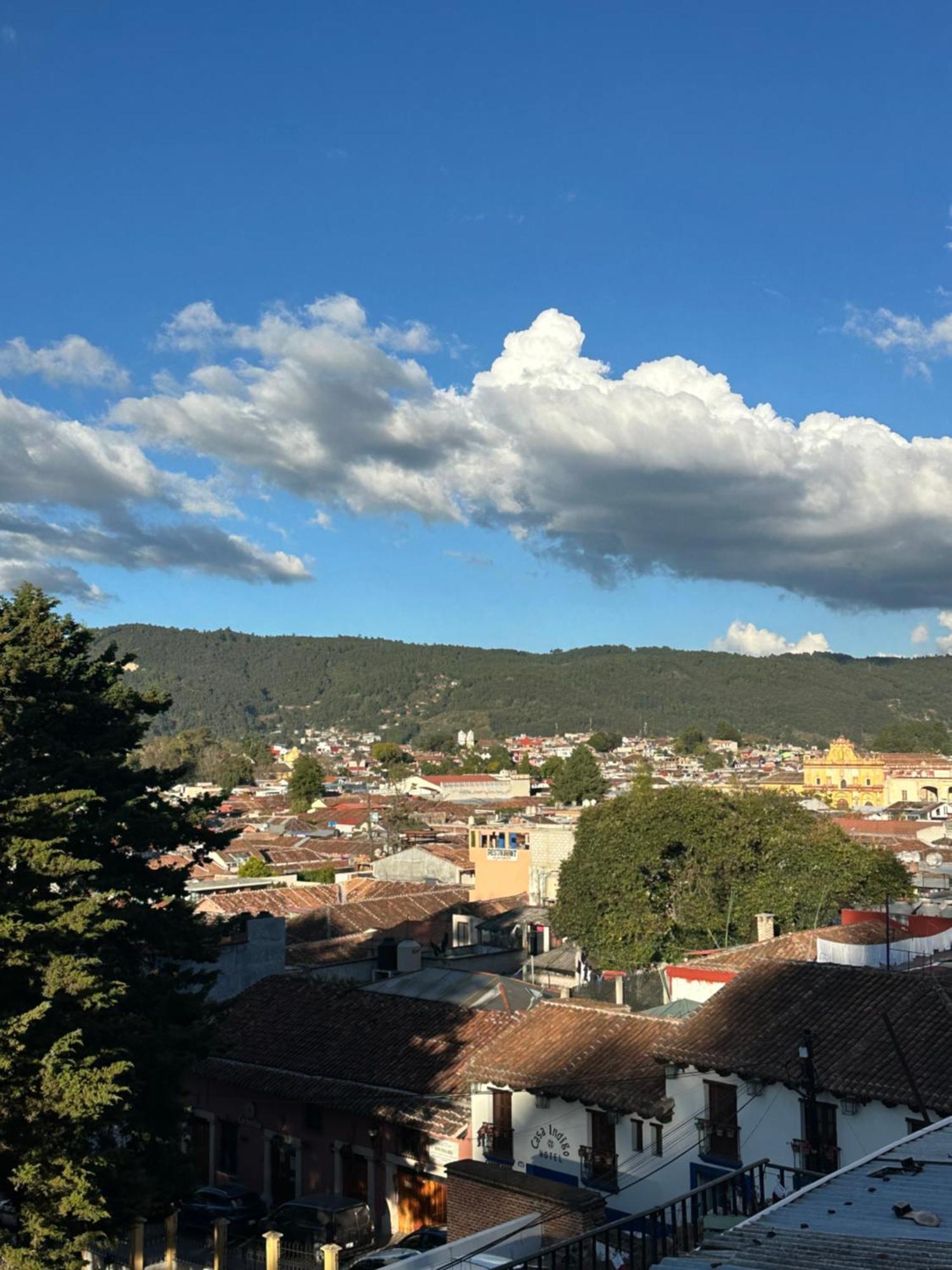 Na Hotel San Cristobal de las Casas Exterior photo